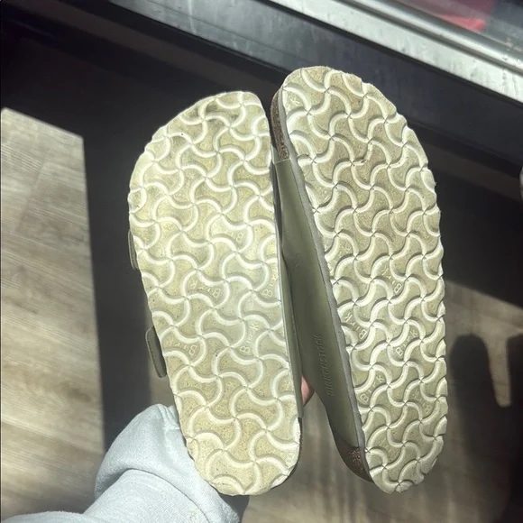 Birkenstock Olive Green Sandals - Picture 2 of 4